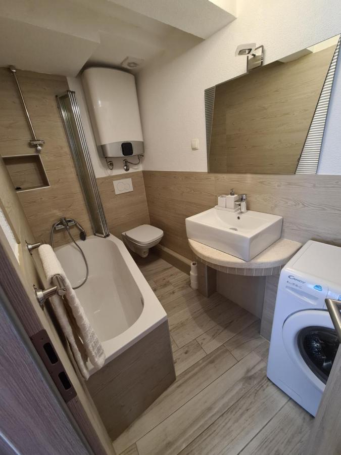 Apartment Rose1 *